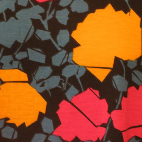 * 2/$15 LuLaRoe Randy Top Large NWT $35 Black Sleeves Colorful Flowers - Picture 3 of 4